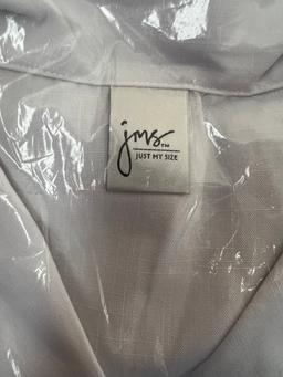 Womens Button up Top size 2x - new