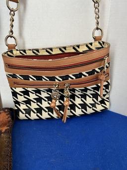 Purse lot