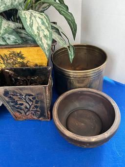 Planter lot