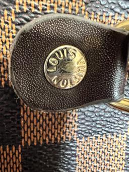 Louis Vuitton Purse - unauthenticated