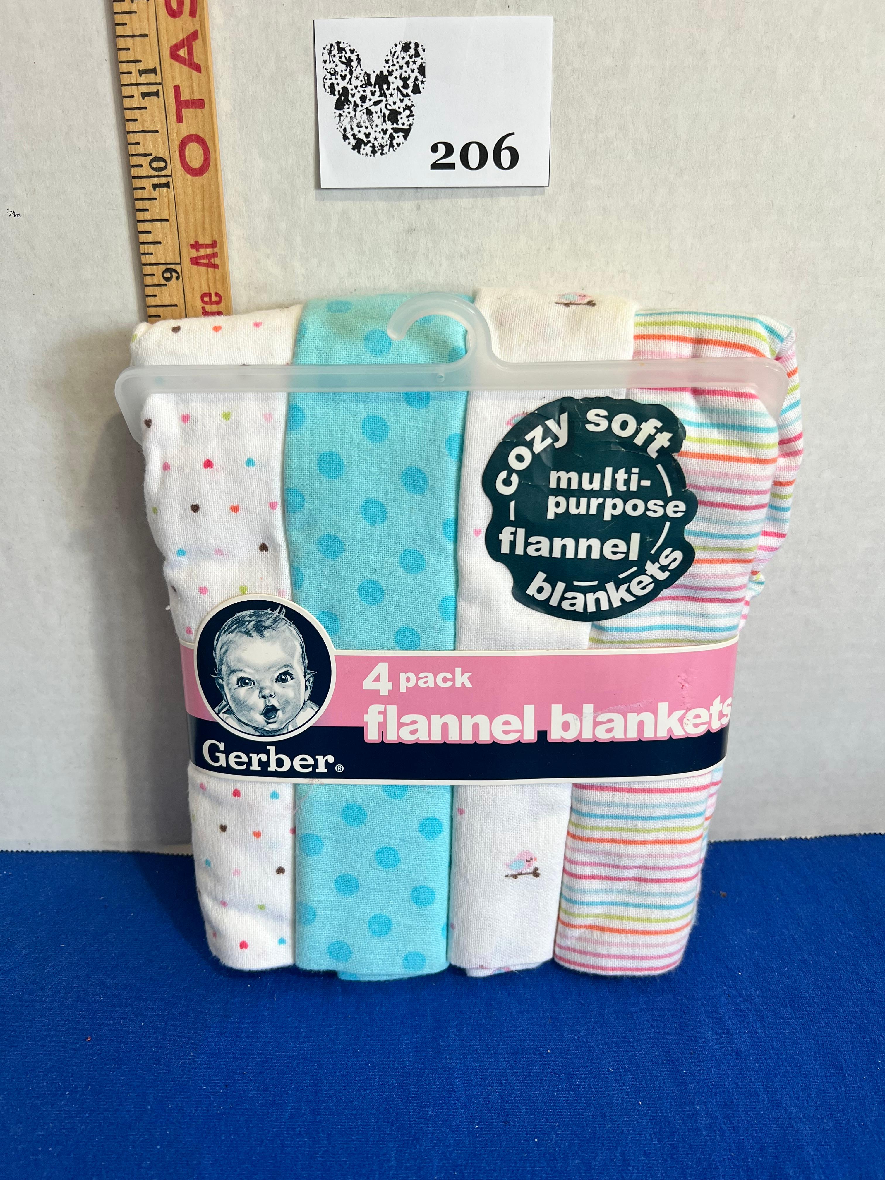 Gerber 4 pack Flannel Blankets - new