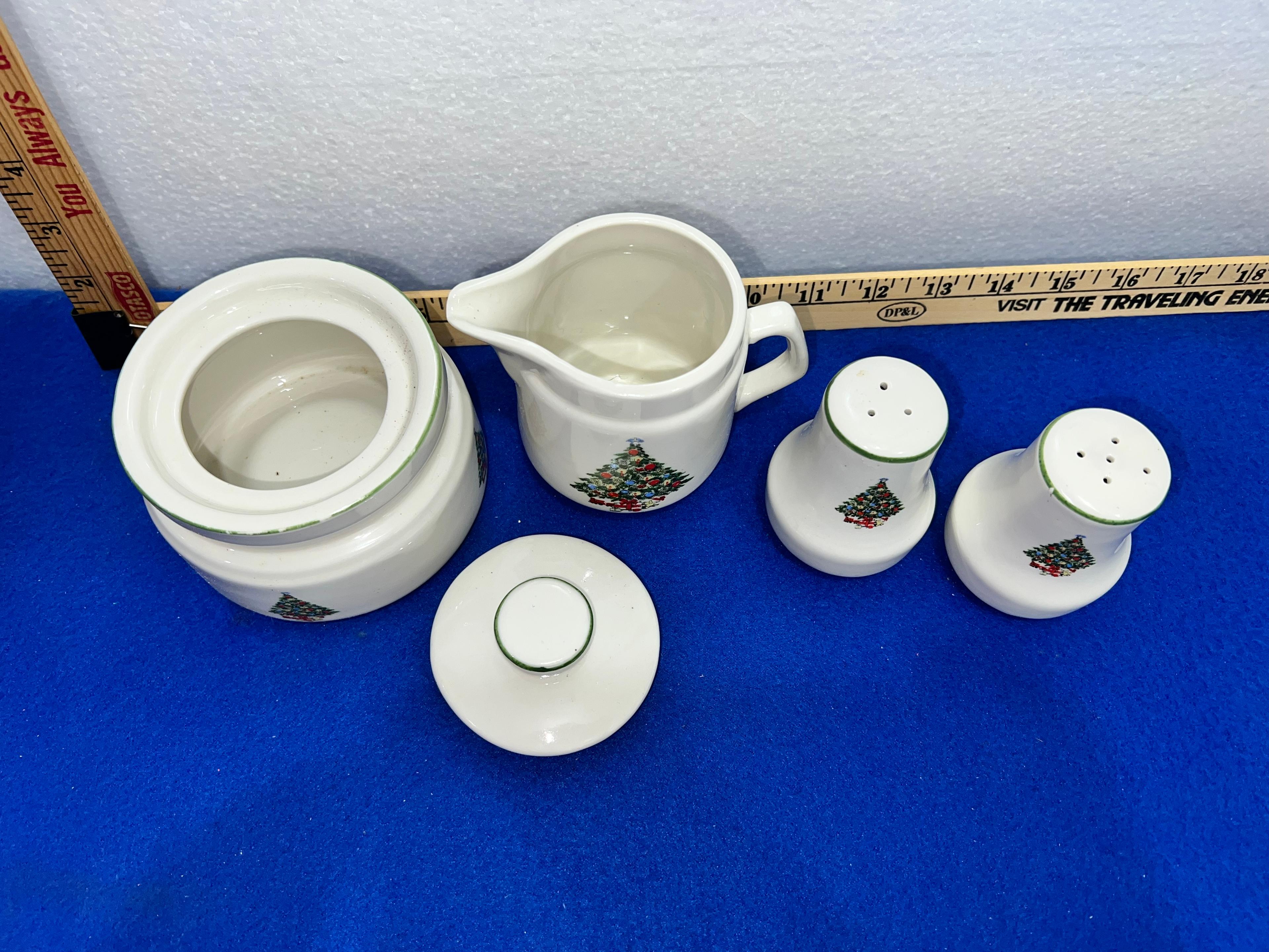 Vtg Seasons Stoneware 4pc. Set