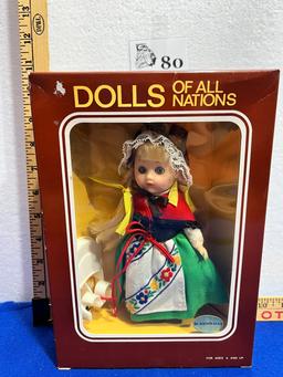 Vintage DOLLS Of All Nations Scandinavia