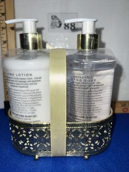 Liquid Soap & Lotion Kitchen Caddy: Sink Basket Set - new