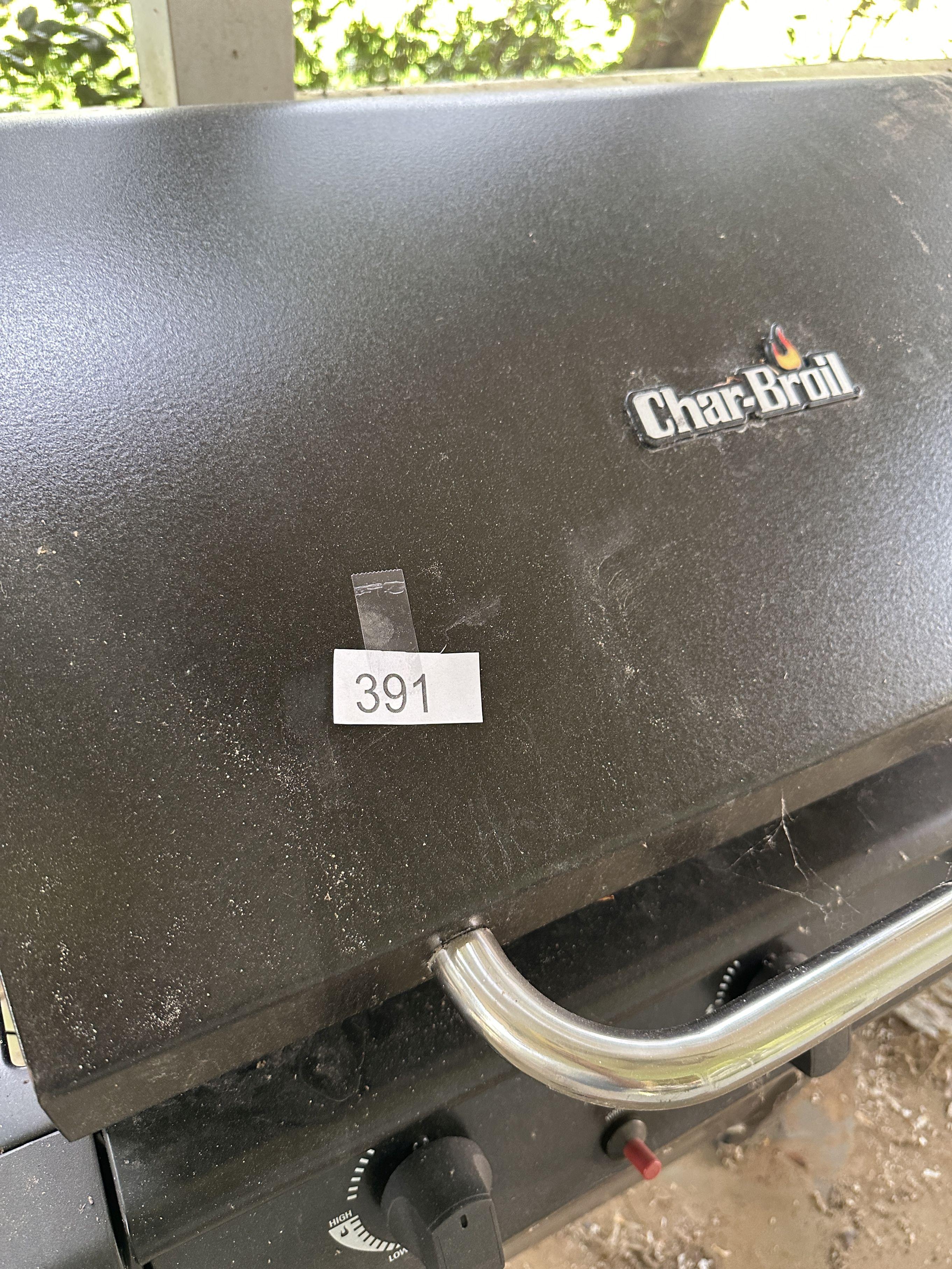 Nice Char Broil Propane Grill with Cover (Local Pick Up Only)