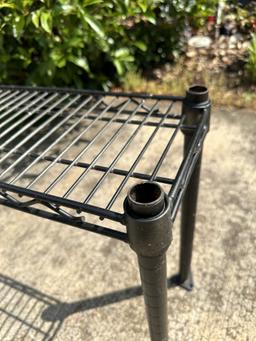 Nice Heavy Duty Metal 1 Shelf Storage Rack/Planter Stand (Local Pick Up Only)