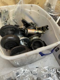 Box Lot/Door Knobs, Knee Pads, Safety Belt, Cabinet Catches, ETC
