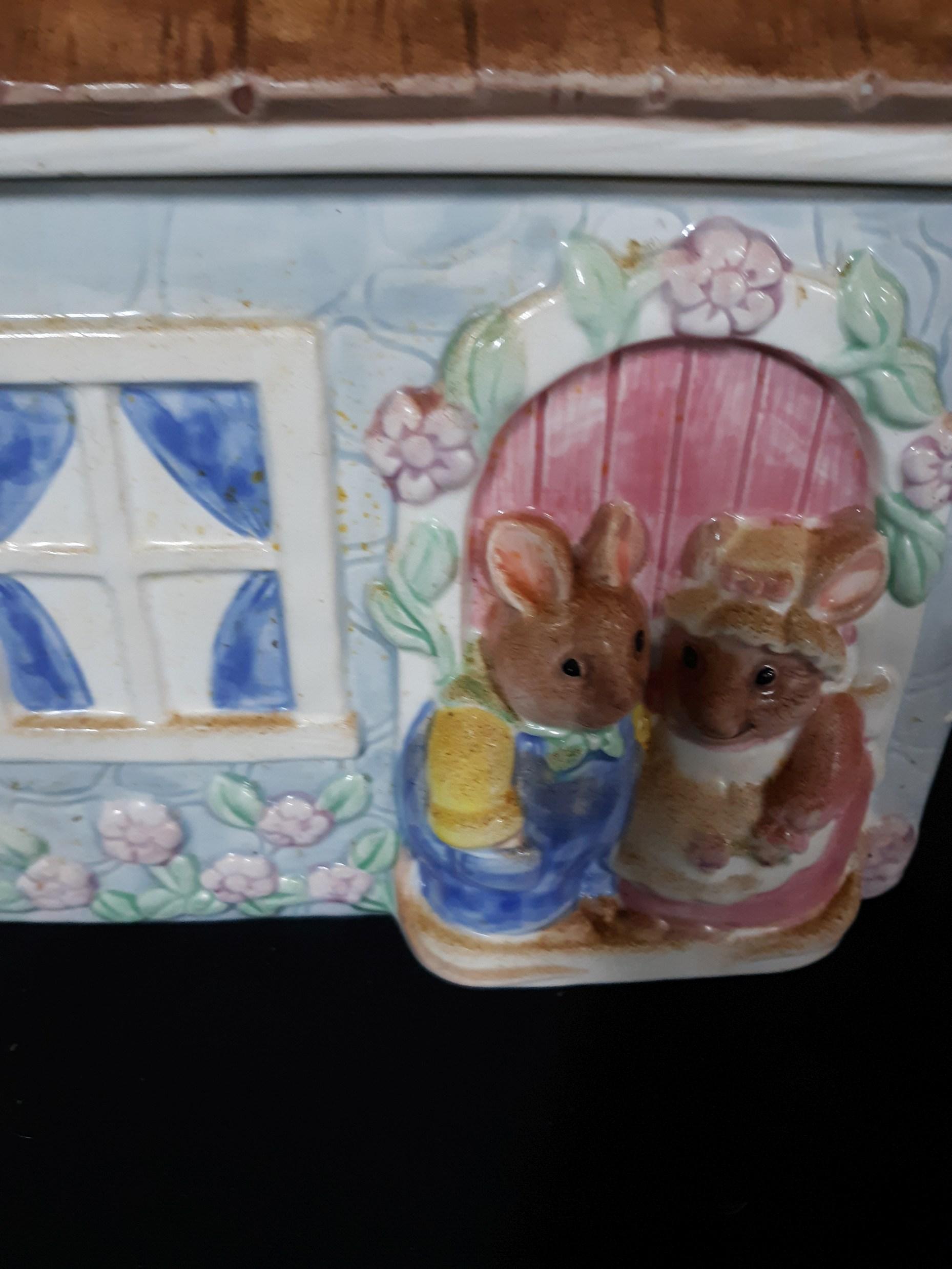 Vintage Ceramic Cookie Jar Bunny Farm House