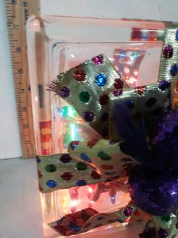 Light UP Glass Cube, decorated