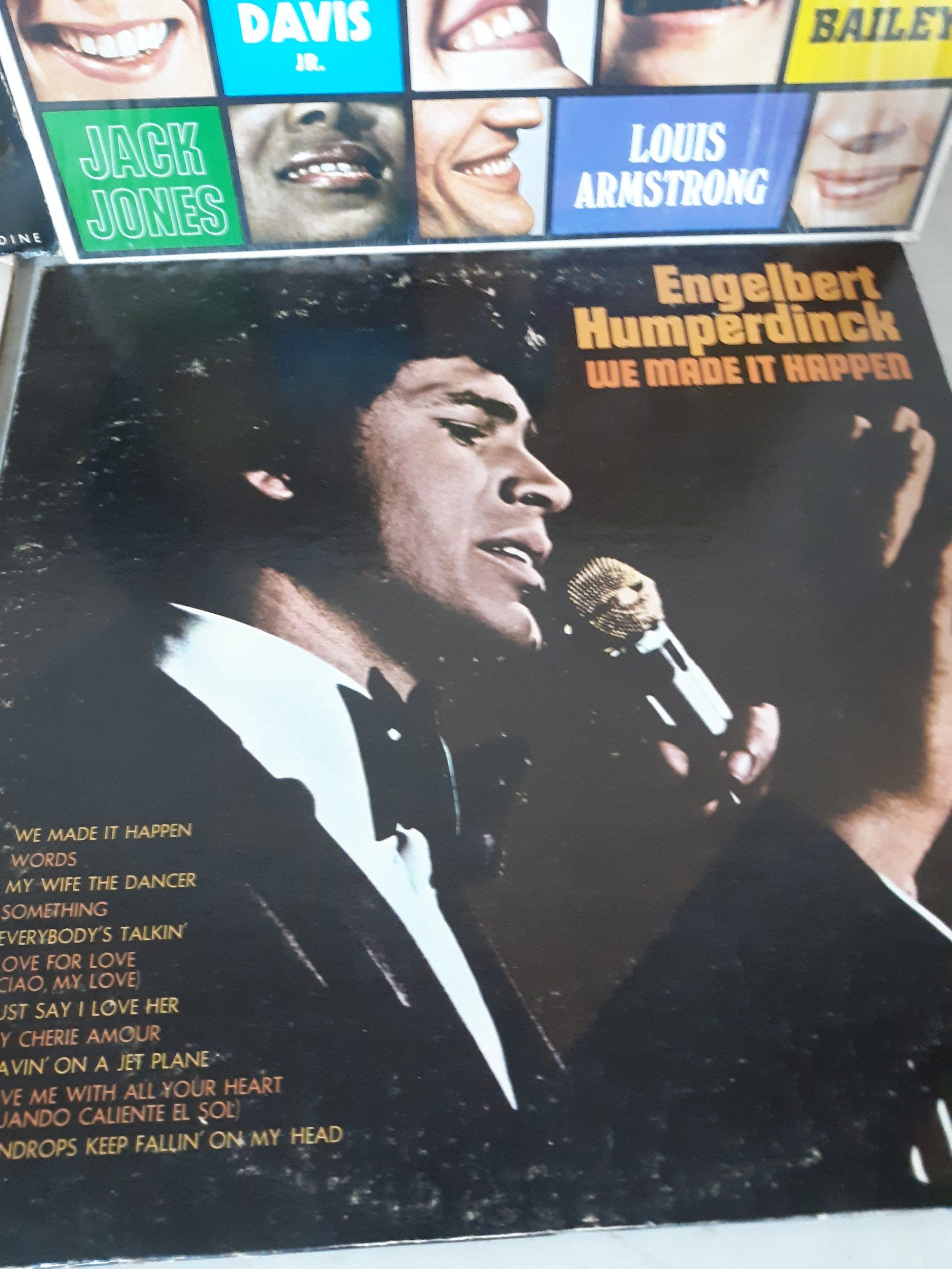 Albums Lot, Louis Armstrong, Englebert Humperdinck, etc.