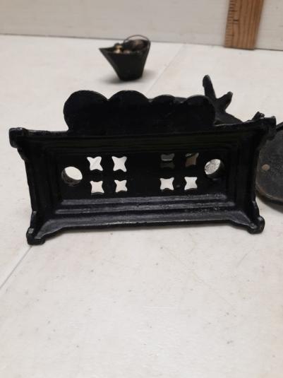 Miniature Cast Iron Scale