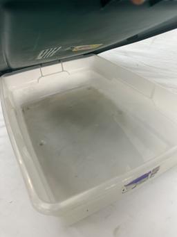 Sterilite 28 Quart Lidded Tote