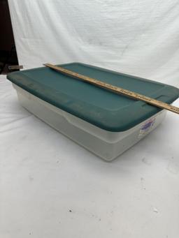 Sterilite 28 Quart Lidded Tote