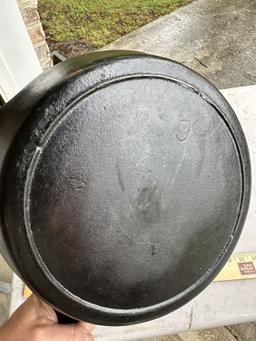 Cast Iron Frying Pan