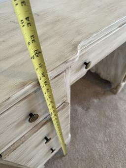 Nice Vintage 7 Drawer Desk/Vanity (Local Pick Up Only)