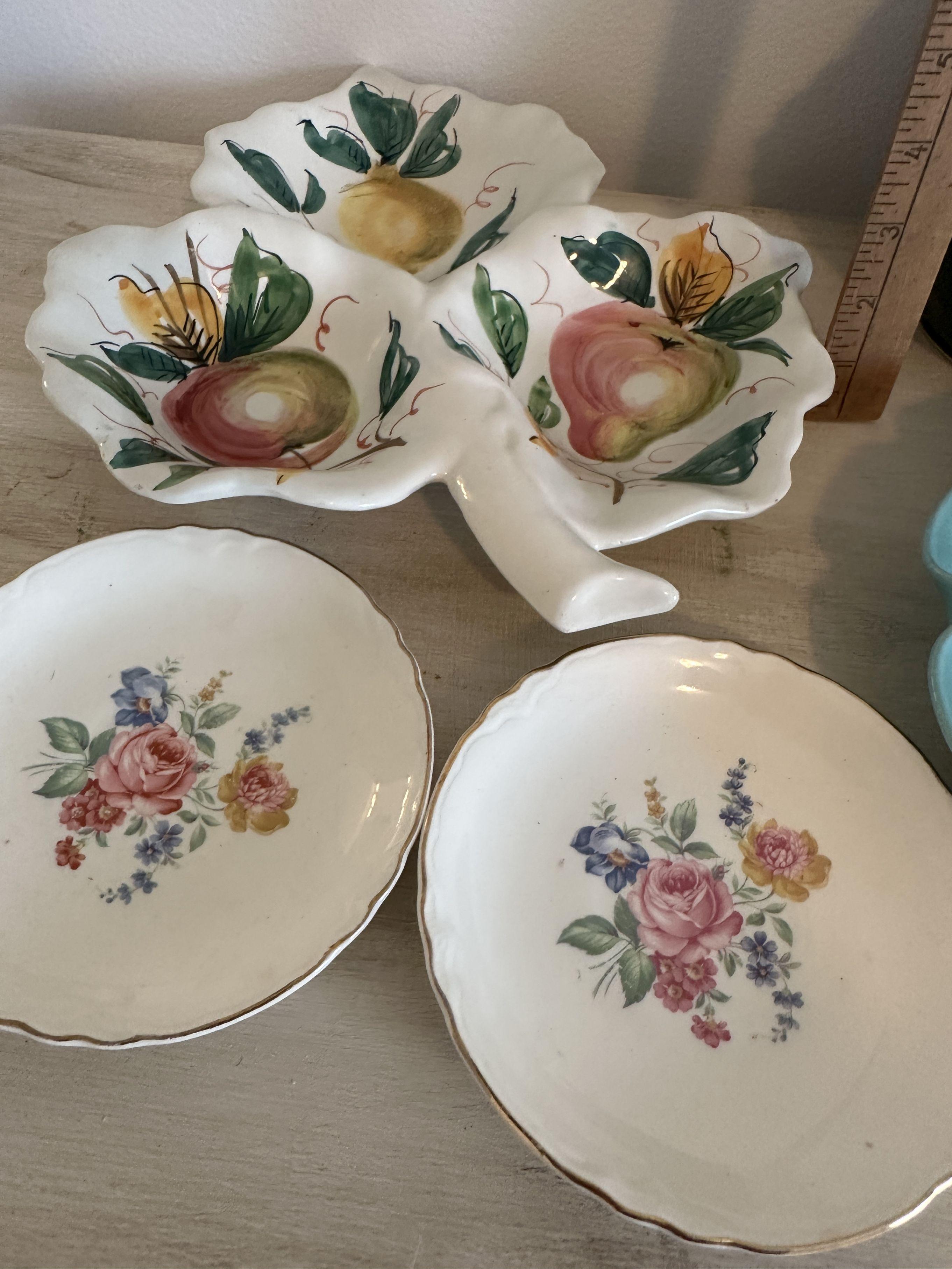 Box Lot/Décor Pottery, Stein, ETC
