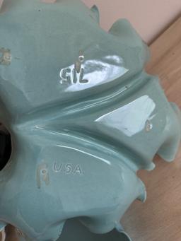 Box Lot/Décor Pottery, Stein, ETC