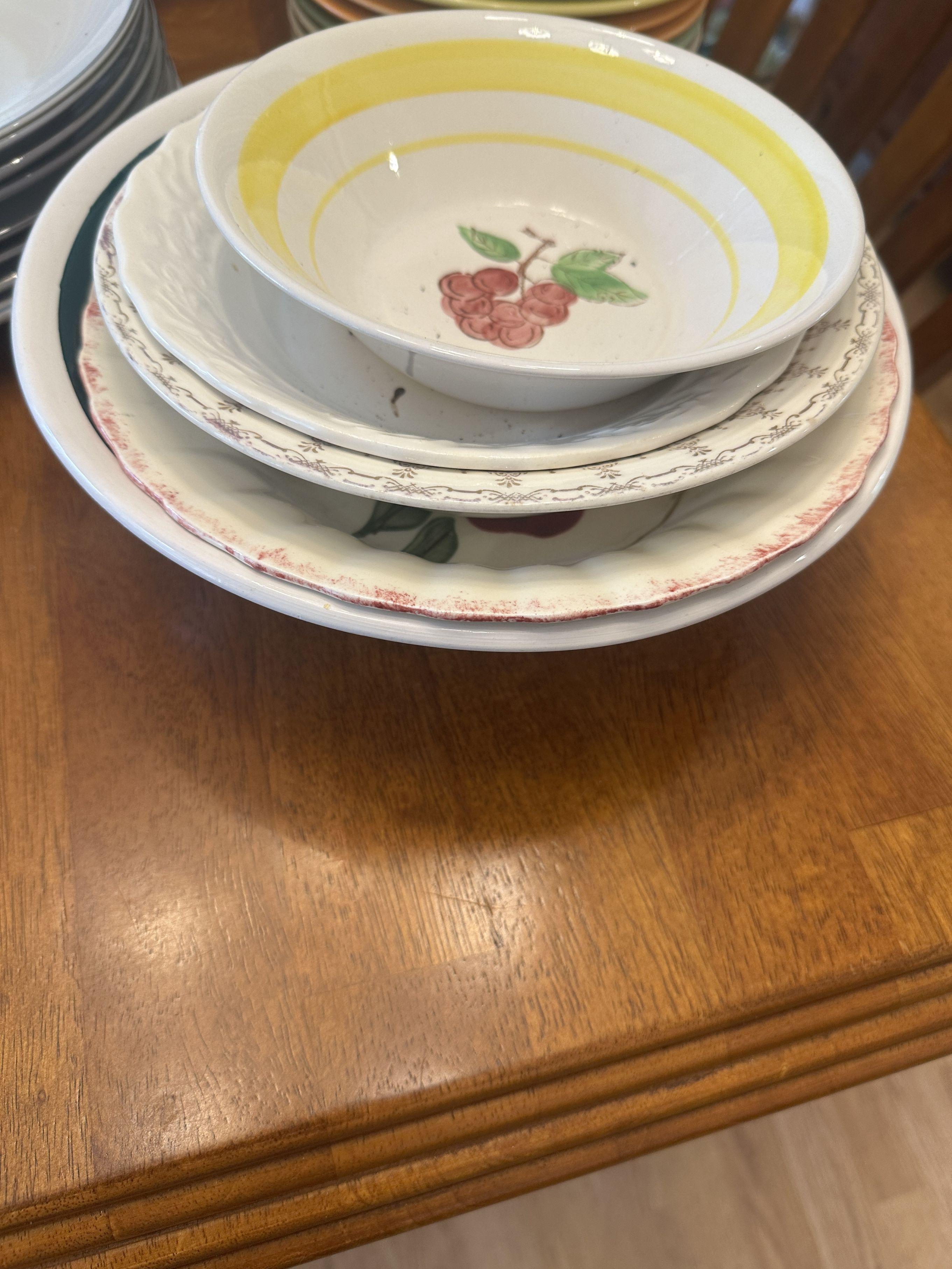 Box Lot/Misc Plates, ETC