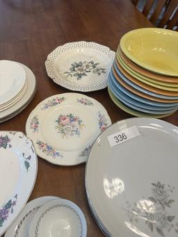 Box Lot/Misc Plates, ETC
