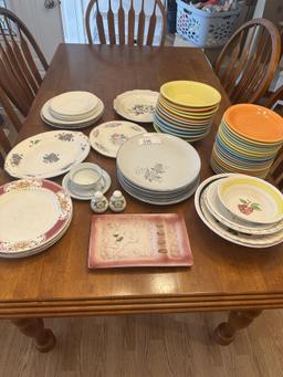 Box Lot/Misc Plates, ETC
