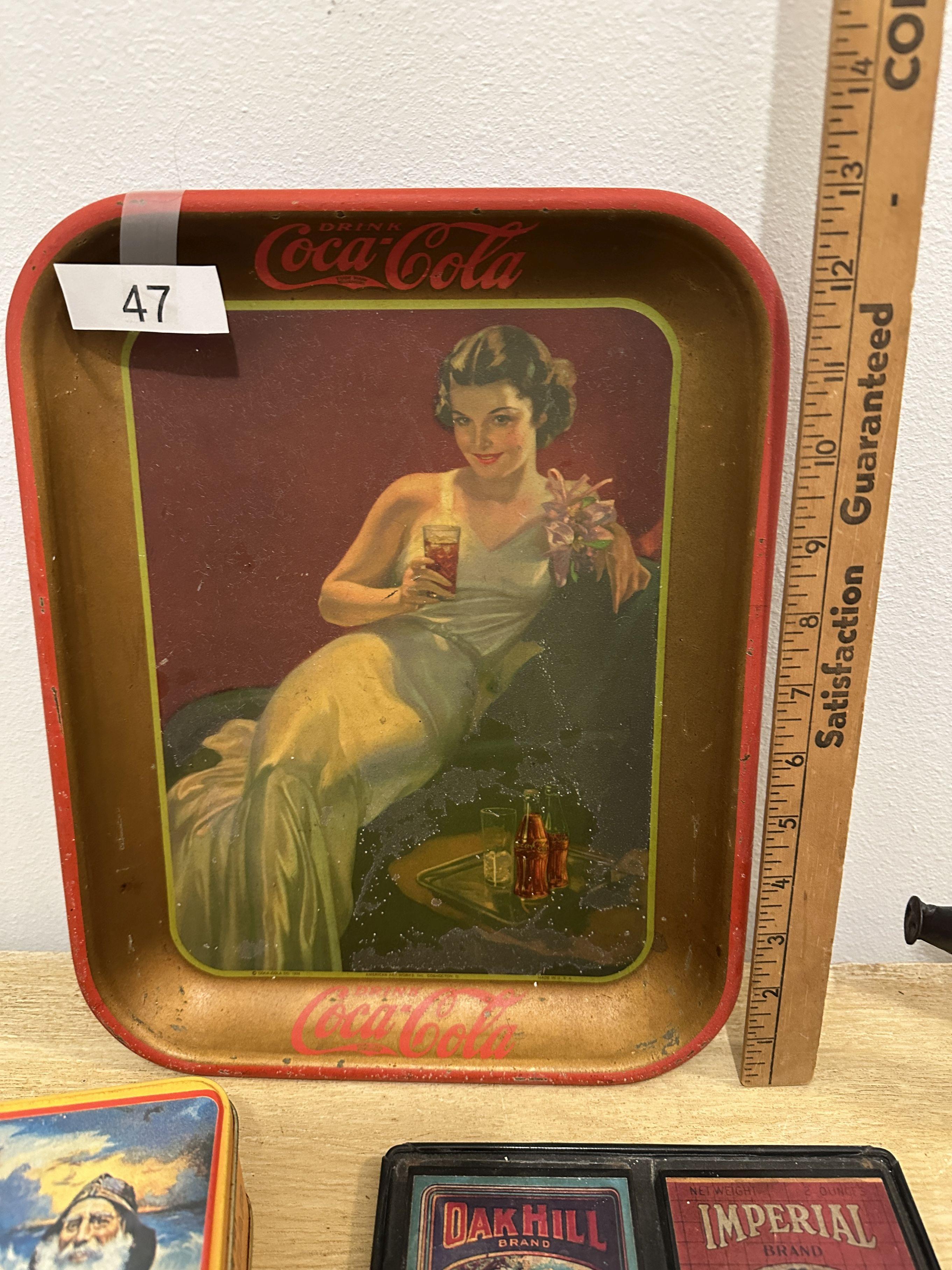 Box Lot/Décor Tin Pieces, Tray, Pig, ETC