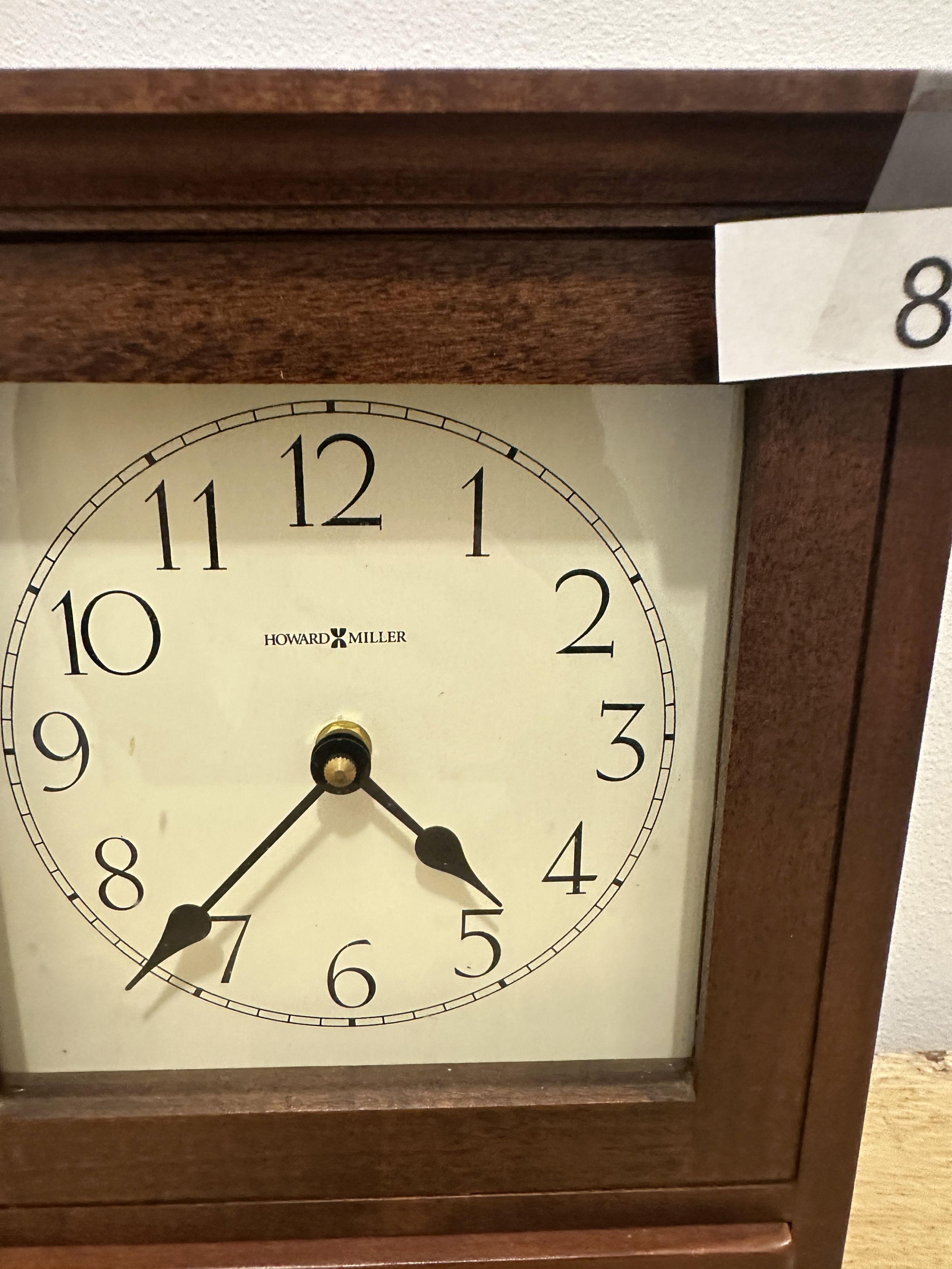 Nice Howard Miller Mantle Clock