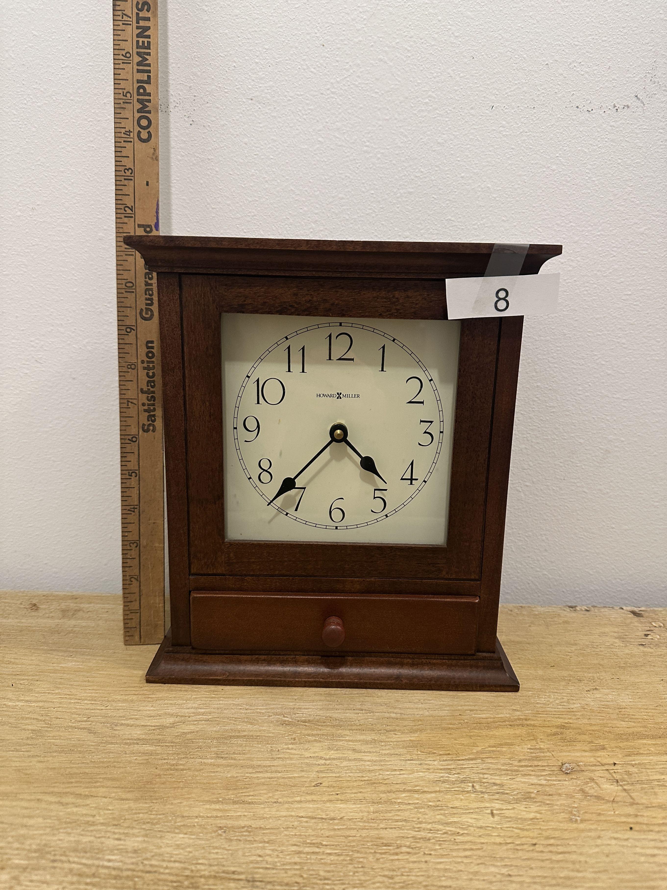 Nice Howard Miller Mantle Clock
