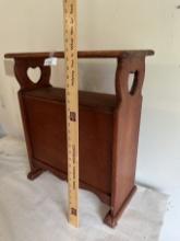 Approx 25 in Tall Décor Stool/Bench (Local Pick Up Only)