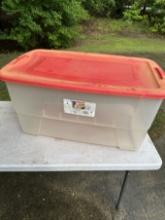 31 Gallon Lidded Tote (Local Pick Up Only)