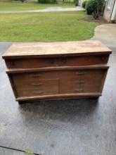 Vintage Bassett Furniture Dresser (Local Pick Up Only)