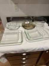 Box Lot/PYREX Glass Ware