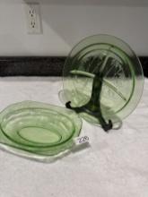 (2) Pieces of Green Décor/Plate and Bowl