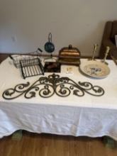 Box Lot/Metal Décor, Wooden Boxes, Candle Holders, ETC