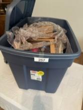 Rubbermaid Dura Tote Full of Christmas Décor Items (Local Pick Up Only)