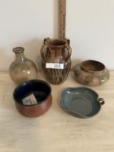 Box Lot/Décor Pottery