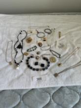 Box Lot/Jewelry
