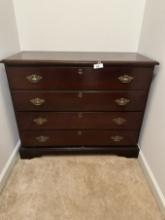 Nice 2 Drawer File Cabinet (Local Pick Up Only)