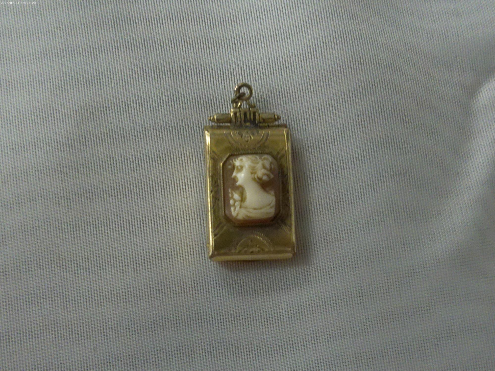 gold filled cameo locket, vintage 1/20 12k gold lovers locket with space for two images already has
