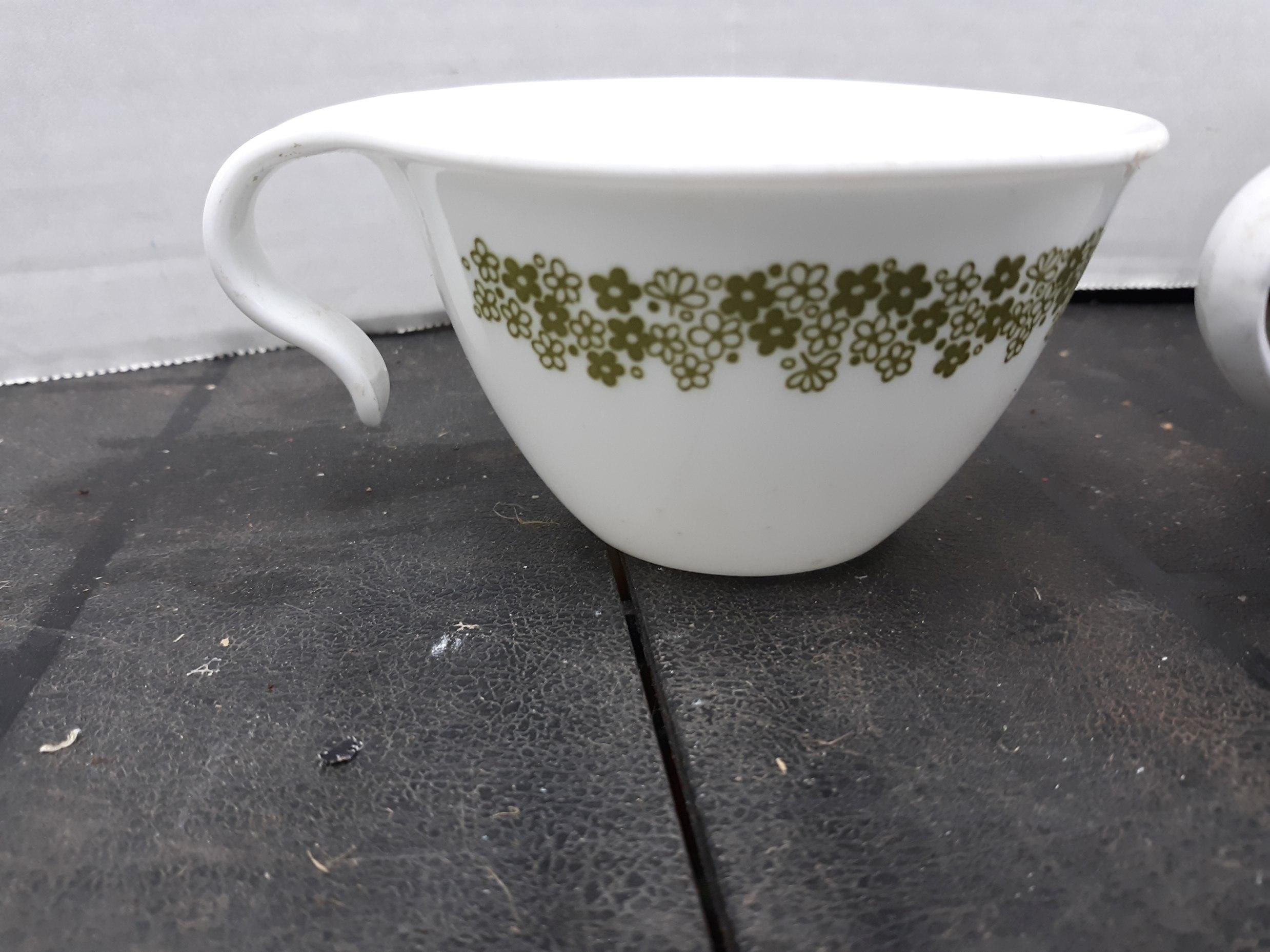 Vintage Corelle Cups, Crazy Daisy Pattern