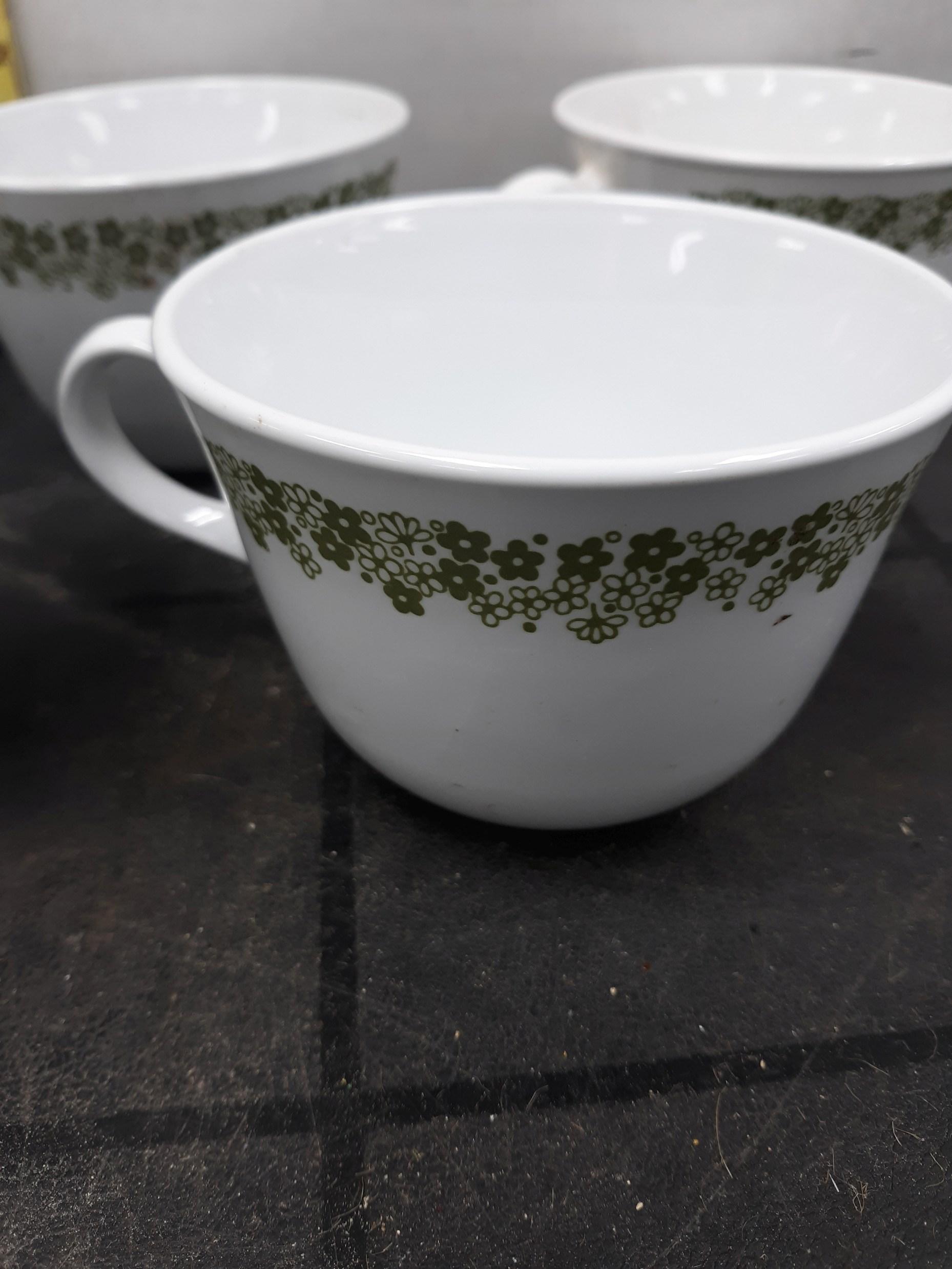 Vintage Corelle Cups, Crazy Daisy Pattern