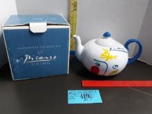 Picasso Tea Pot