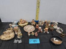 Mis Lot Tea Sets, Nearsm Birds, (some are marked)
