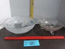 Vintage Frosted fruit bowl, Anchor Hocking 3 footed Bowl