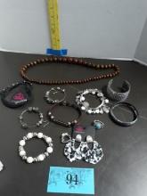 Misc Jewelry Lot