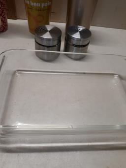 Mis lot, cookie cutters, Jam jar, S&p and more