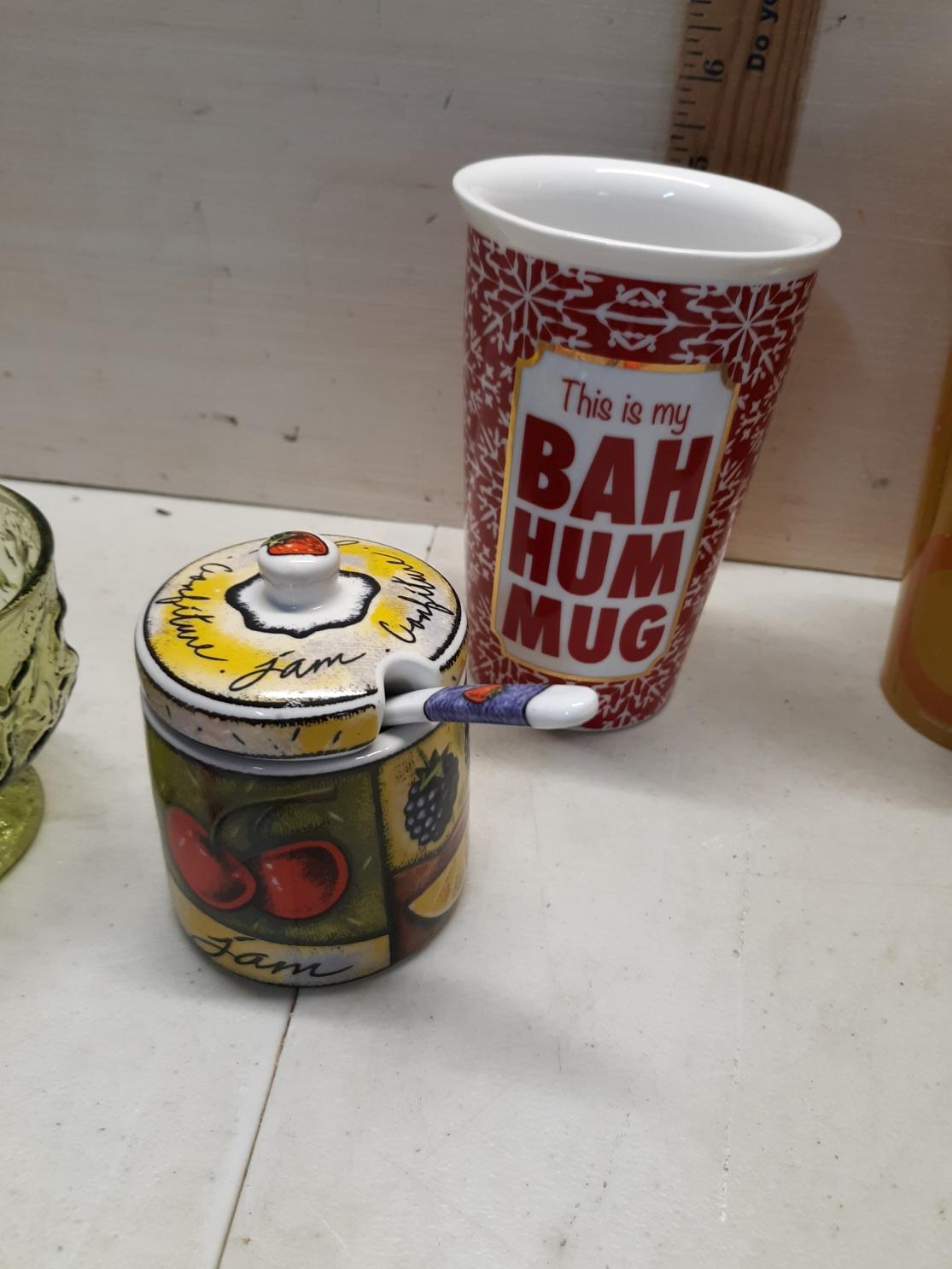 Mis lot, cookie cutters, Jam jar, S&p and more