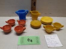 Vtg 1940's Akro Brand Agate 16pcs Childs set