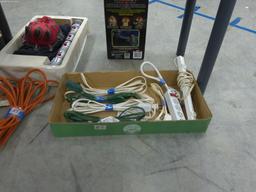 extension cords, 7 total various sizes and styles