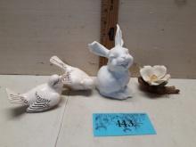 Misc Lot, Birds, Rabbit, Magnolia (small Chip)