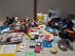Misc Sewing/Craft Lot, thread, zippers, patterns and more